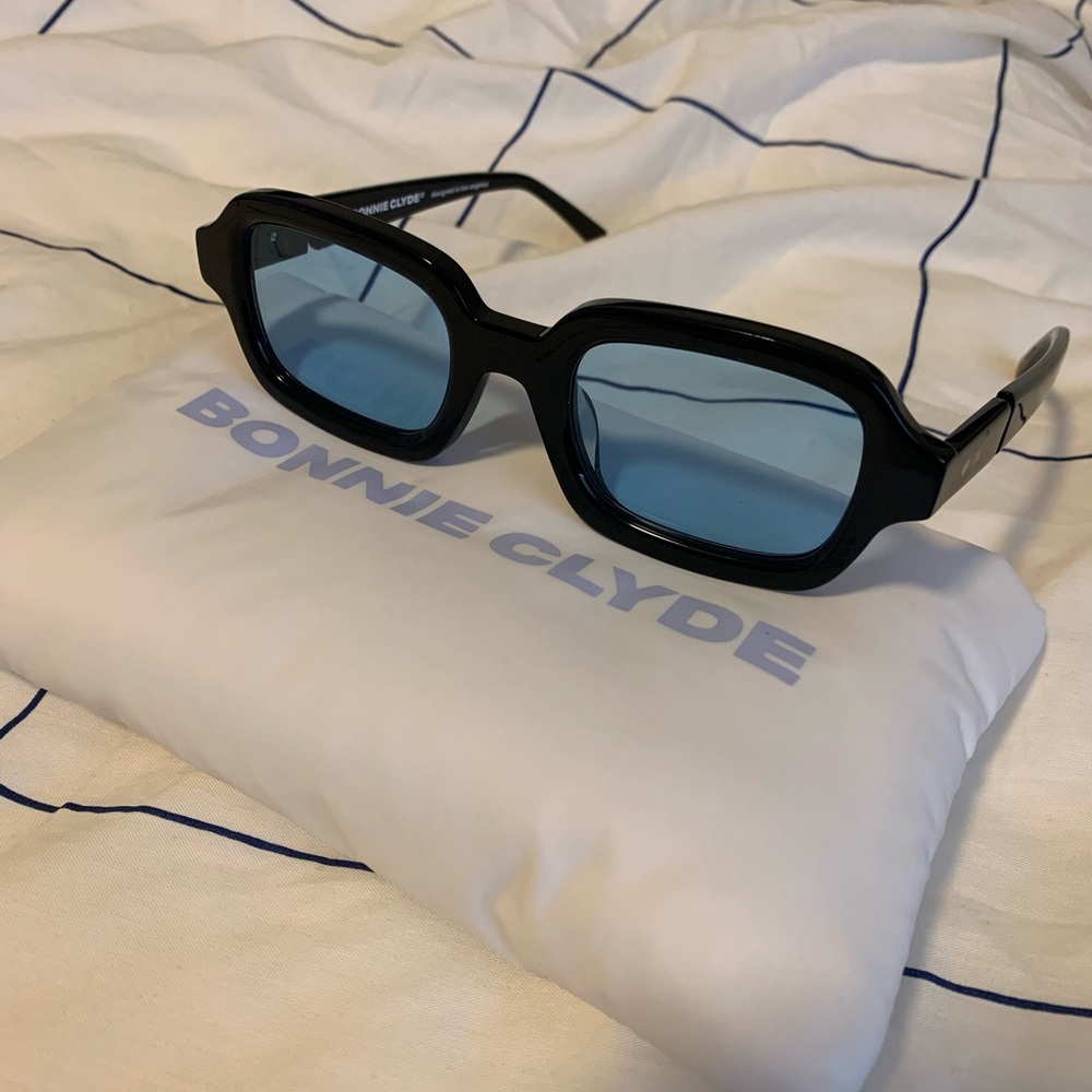 Bonnie Clyde Shy Guy Sunglasses- Black and Blue